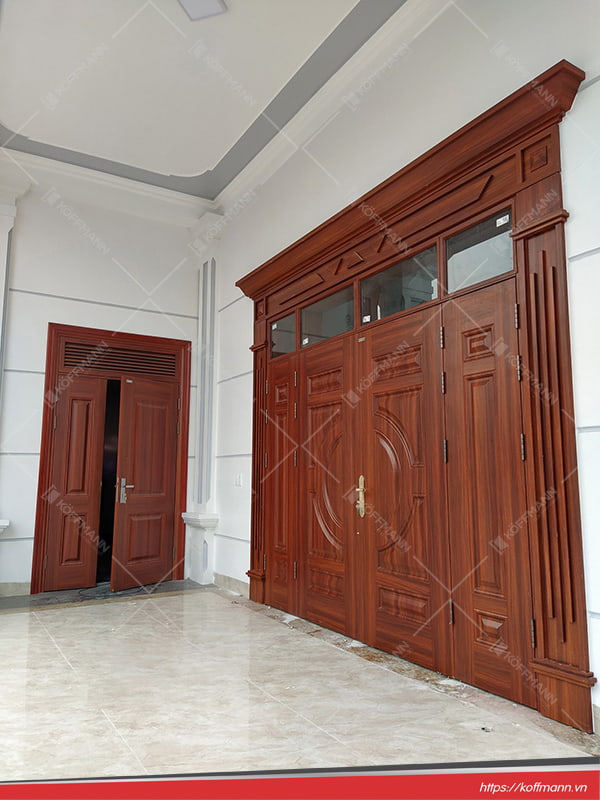 sản phẩm cửa thép vân gỗ KL-42.01.03-4TK 