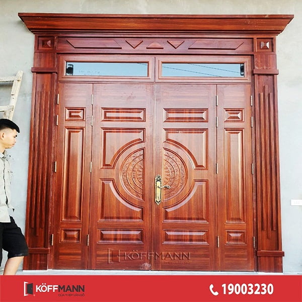 công trình cửa thép vân gỗ Luxury KL-41.01T.03A-4TK